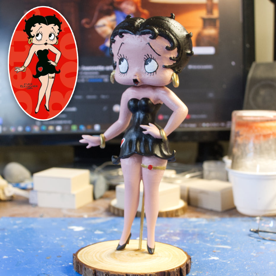Figurine Betty Boop en résine peinte à la main