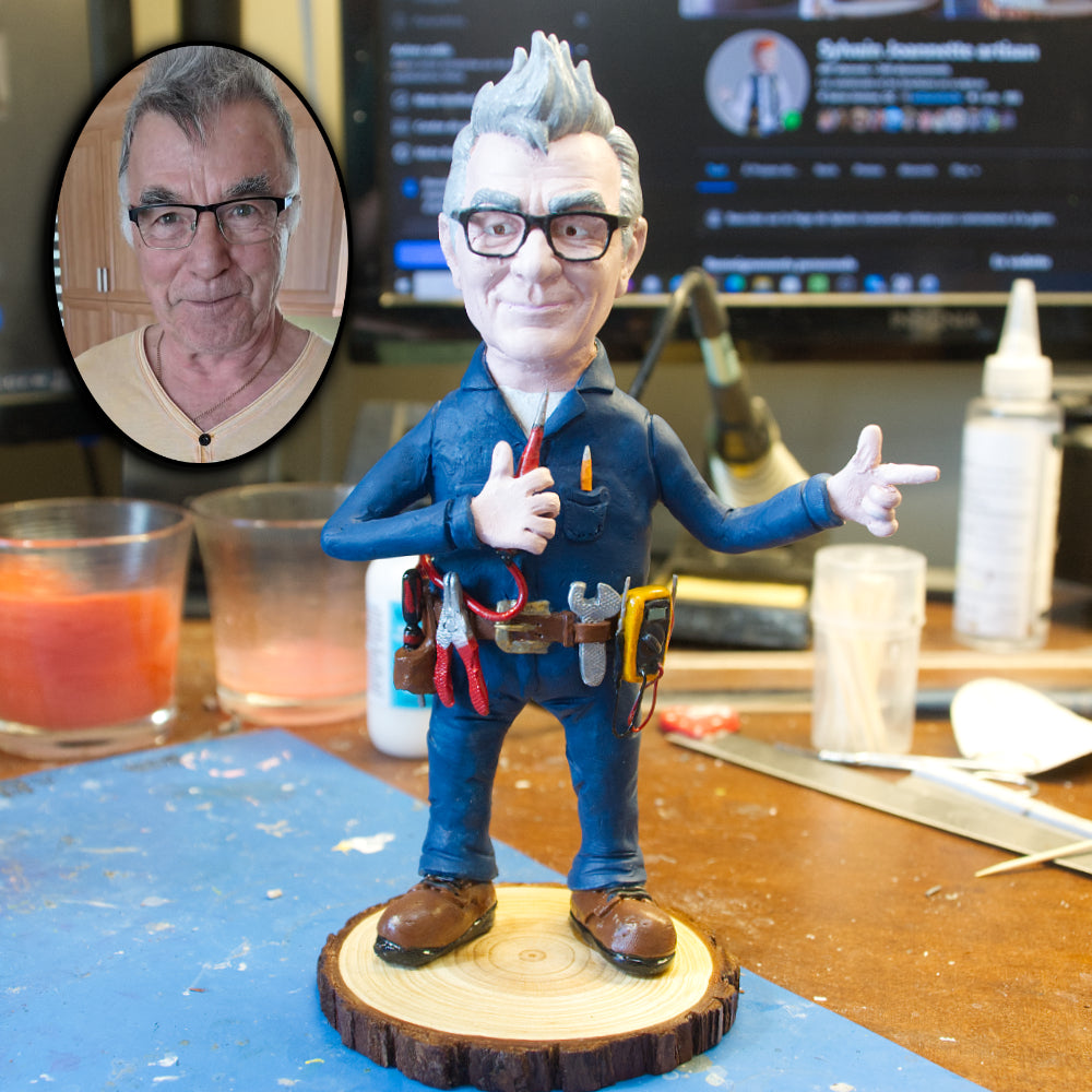 Statuette personnalisée de 20 à 23 cm résine et ou argile polymère